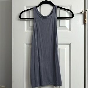 EUC size 6 lululemon tank